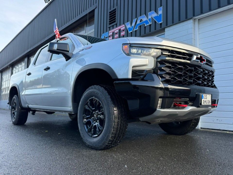 Fahrzeugabbildung Chevrolet Silverado 6.2 4x4 ZR2 1 Hand Leder Pano Mwst.