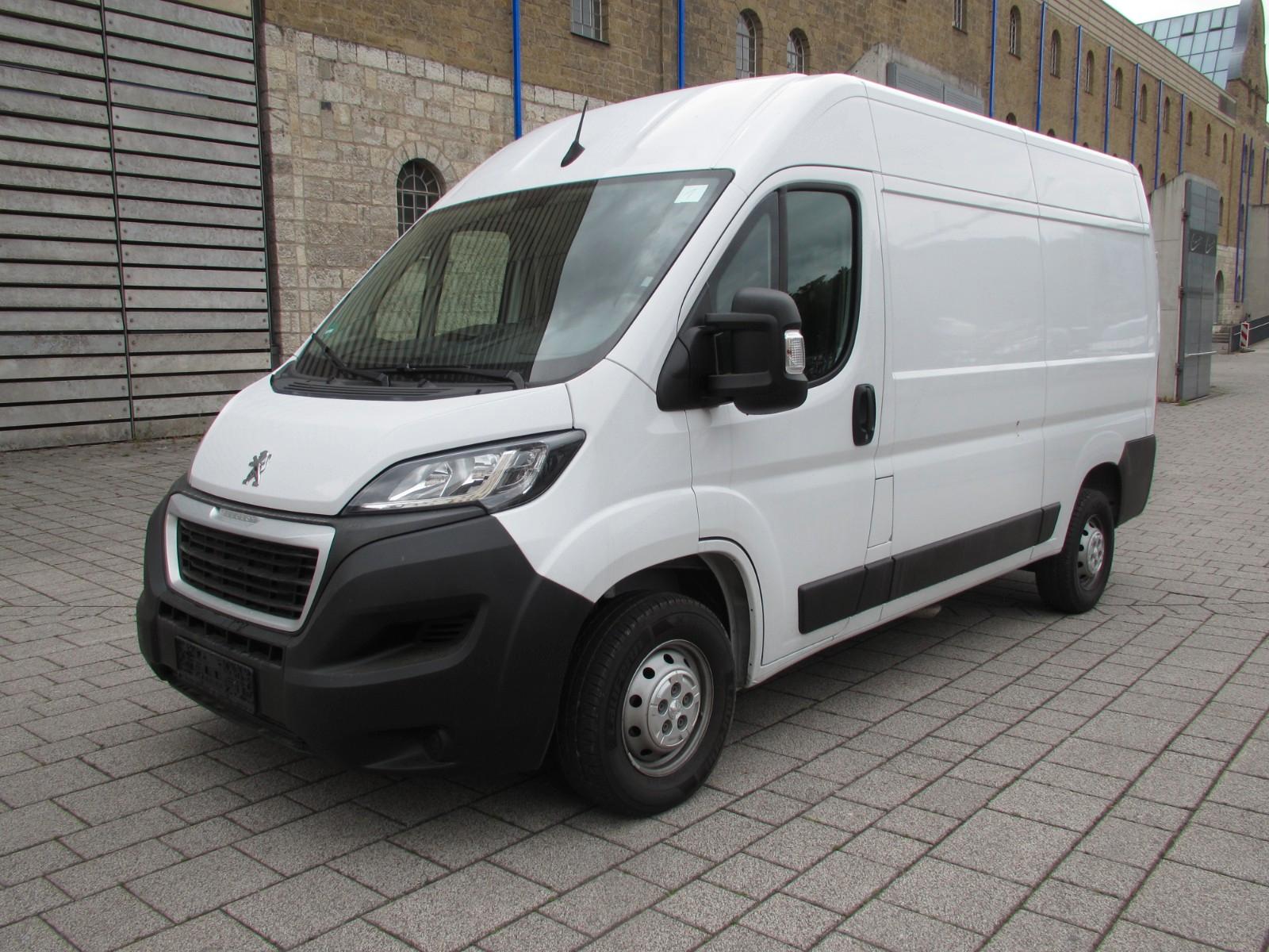 Peugeot Boxer Kasten Hochraum 330 L2H2 Pro BlueHDi 120 S