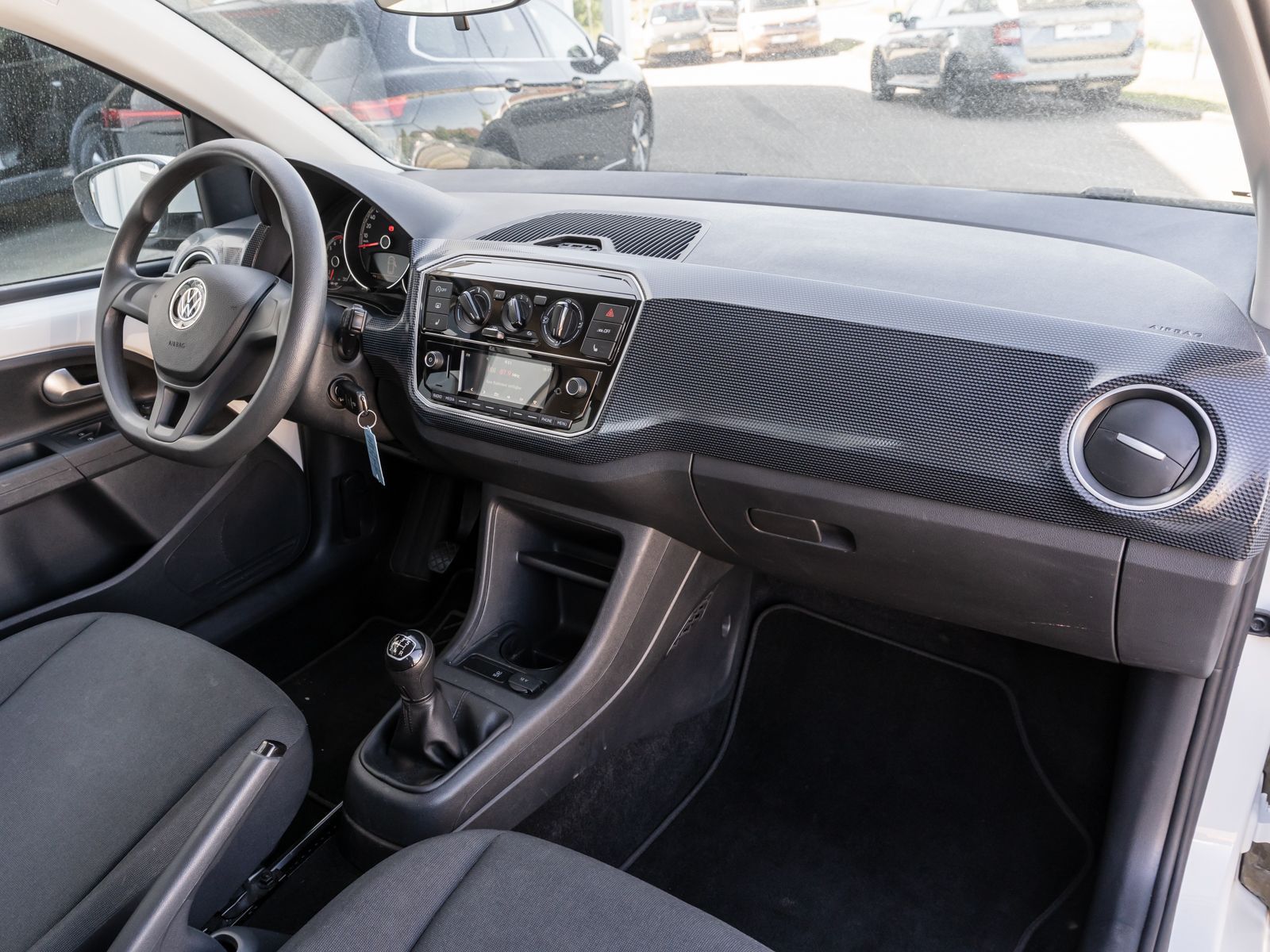 Volkswagen up! - Bild 7