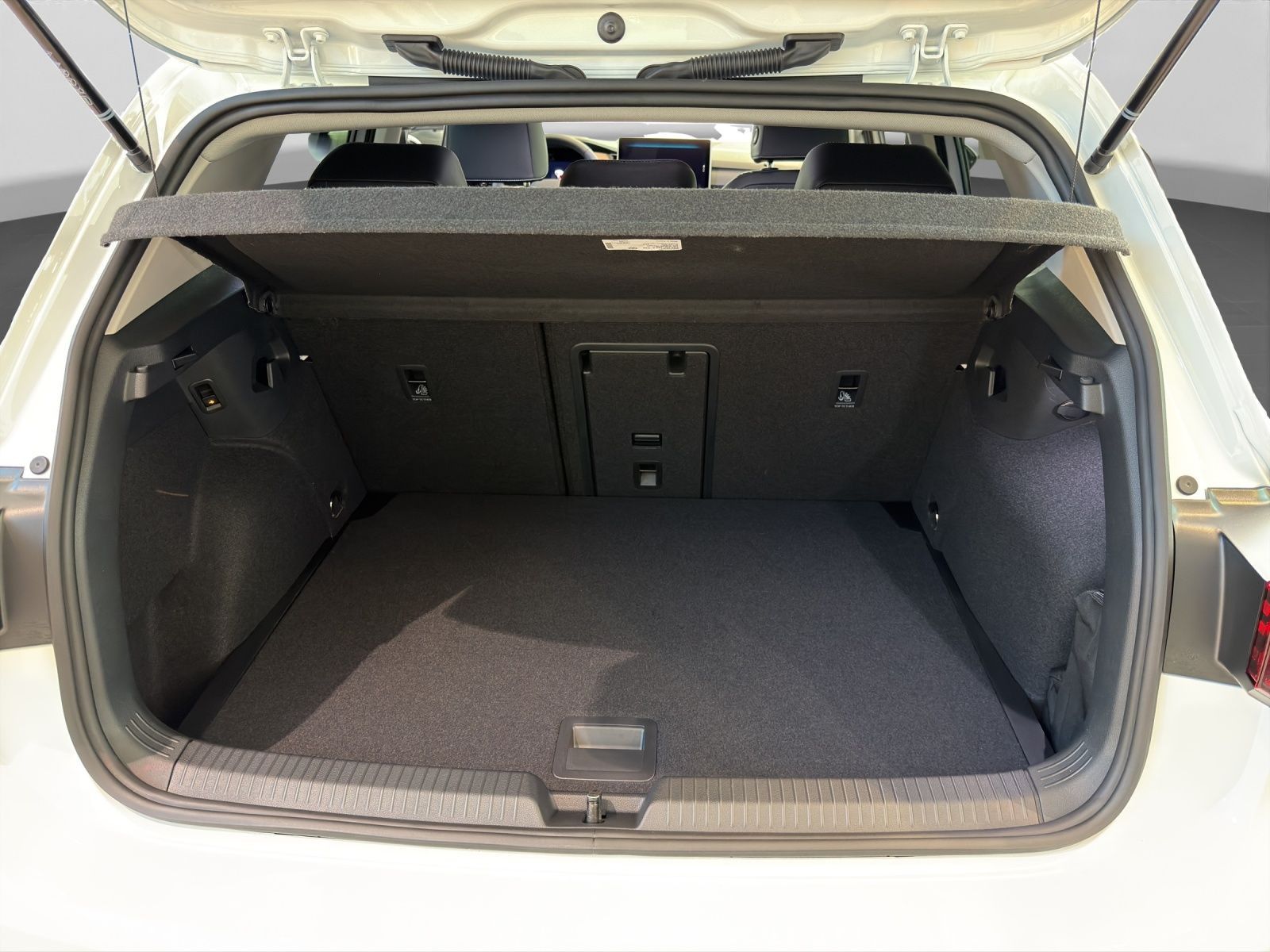Volkswagen Golf - Bild 17
