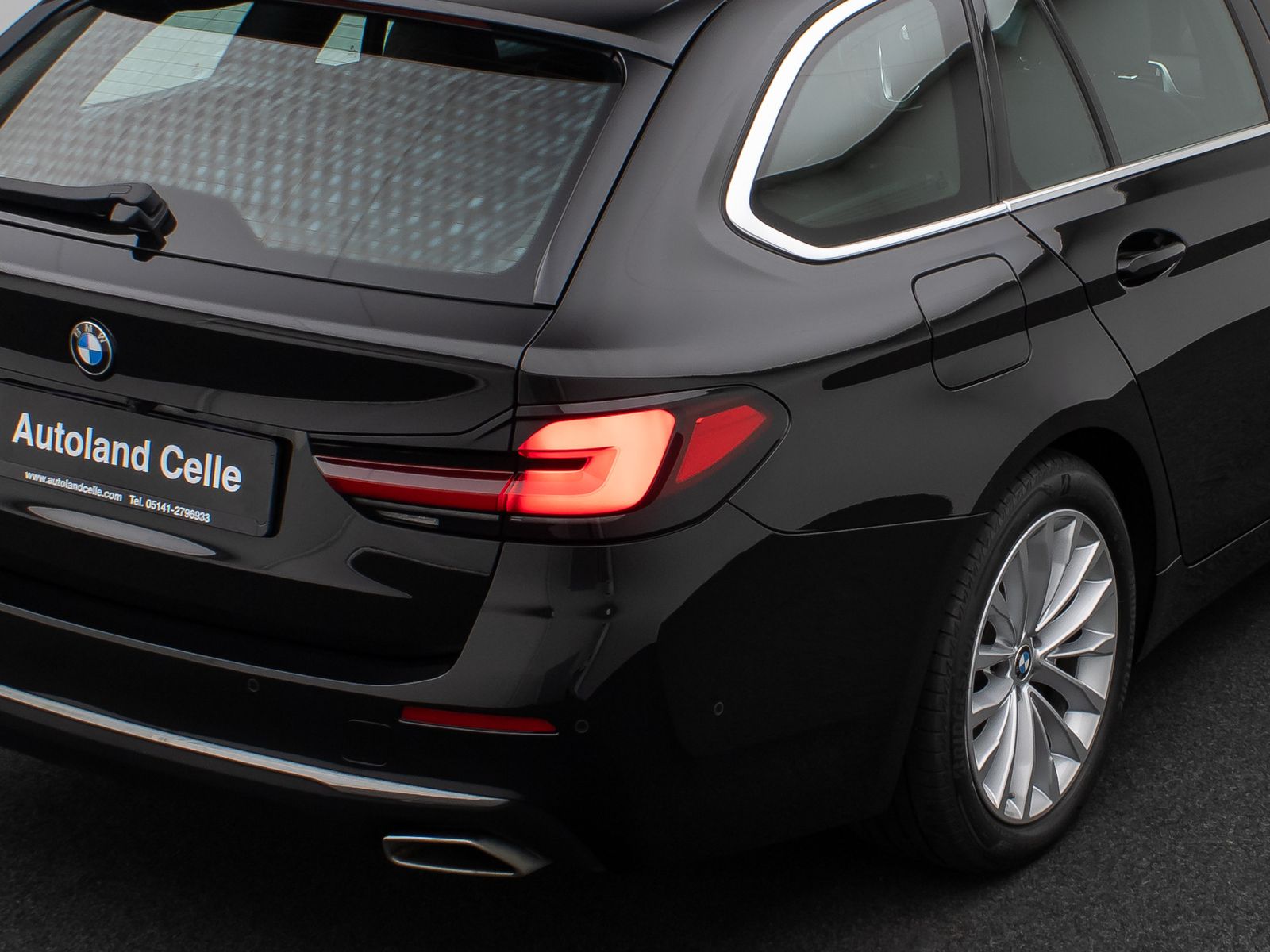 Fahrzeugabbildung BMW 520d LuxuryLine Kamera DAB CockPitPr Alarm Sport