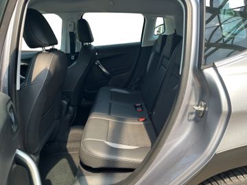 Peugeot 2008 Allure PT 110 Navi+PDC+Carplay+LM+Allwetter