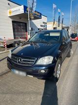 Mercedes-Benz Mercedes ML 320 CDI 4 Matic - Mercedes-Benz ML 320 in Köln