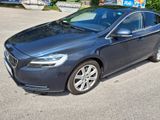 Volvo V40 D2 Geartronic Inscription  aut. - Volvo in München