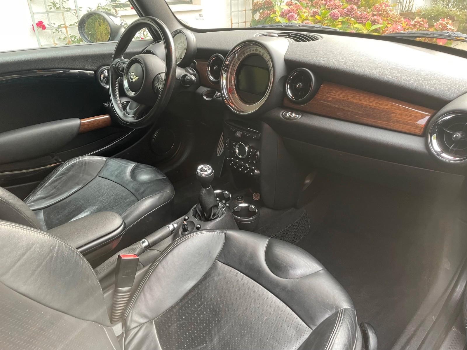 MINI Cooper S Facelift - Navi - Xenon