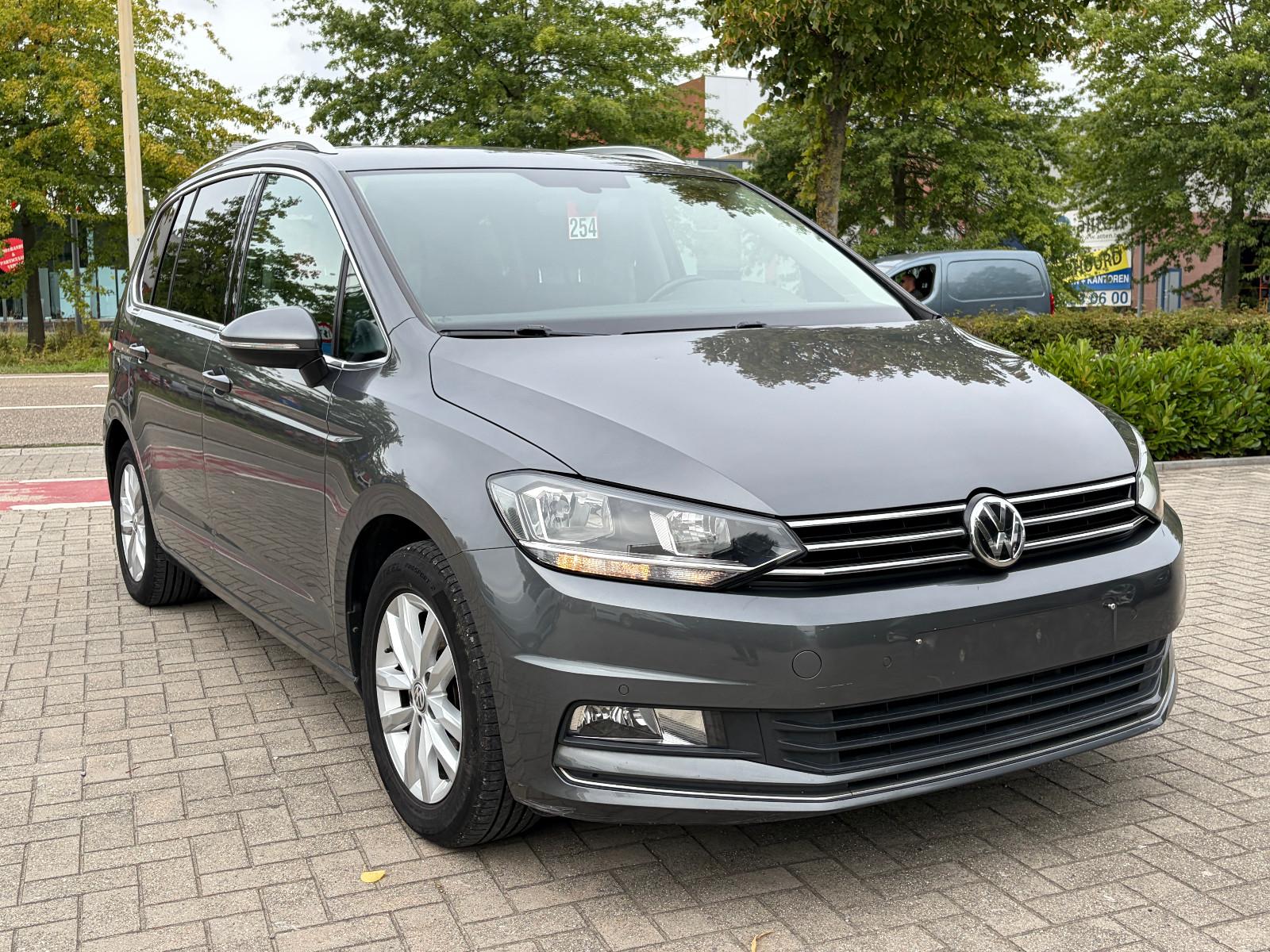 Volkswagen Touran 1.6tdi Highline