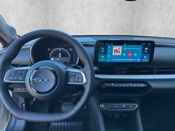 Fiat 600-Hybrid 125-Jahre-Edition CARPLAY SHZ PDC