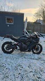 Honda CBR 650 R GEPFLEGT - HONDA CB 650