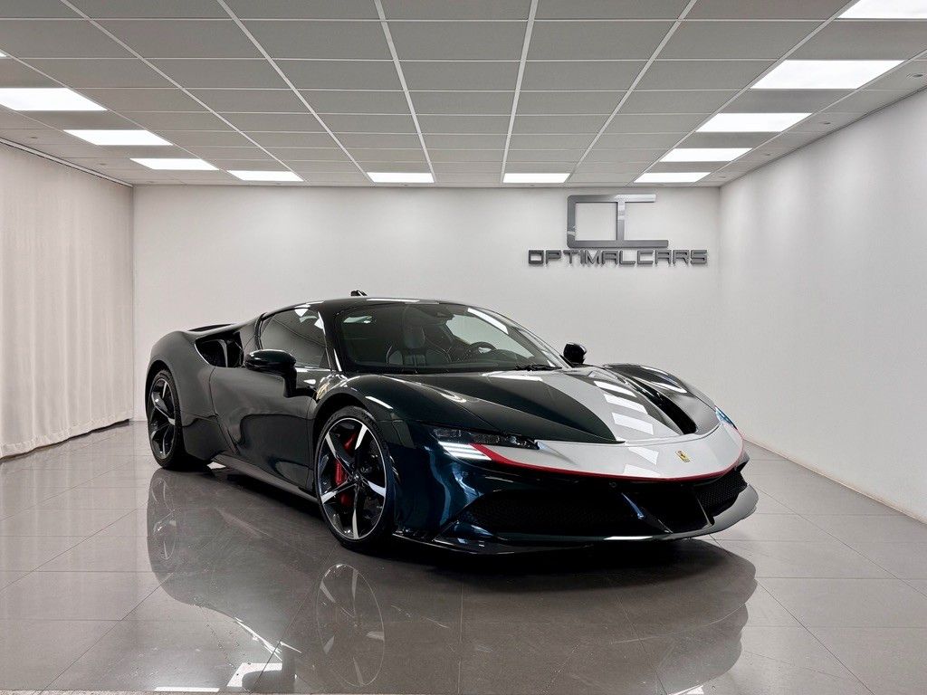 FERRARI SF90