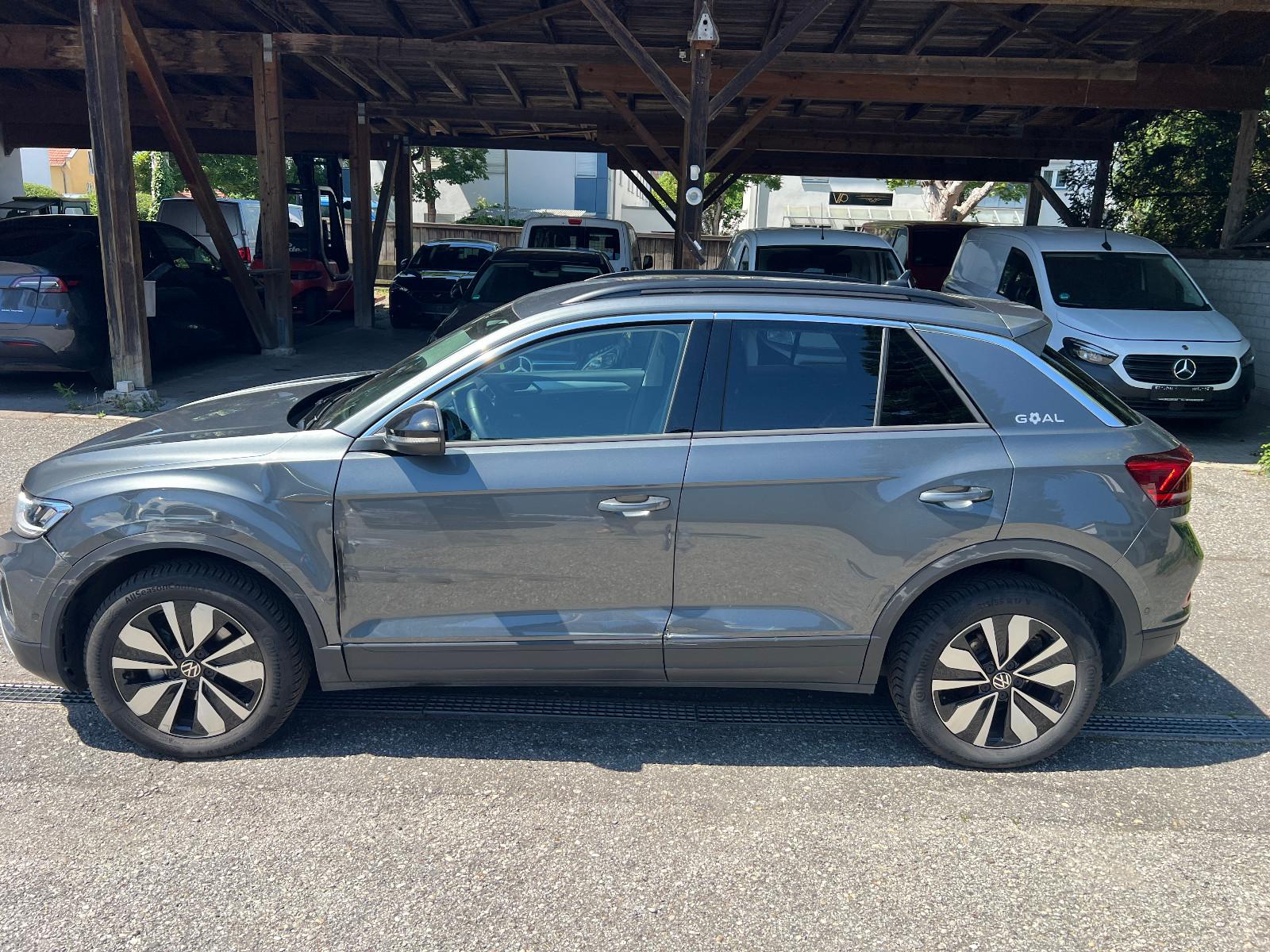 Volkswagen T-Roc Goal l. Streifschaden Airbags OK!
