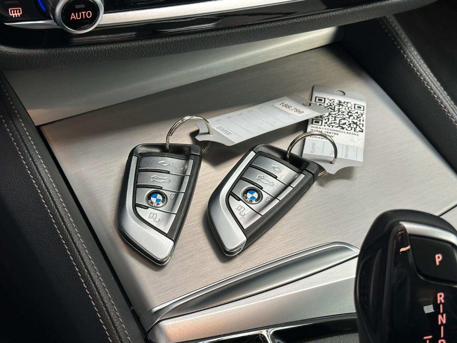 BMW 530e Touring Aut Luxury Line Navi*Leder*LED*1.Hd
