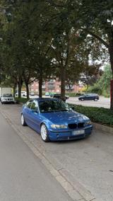 BMW E46 330i - BMW 330 aus 2004: 330i