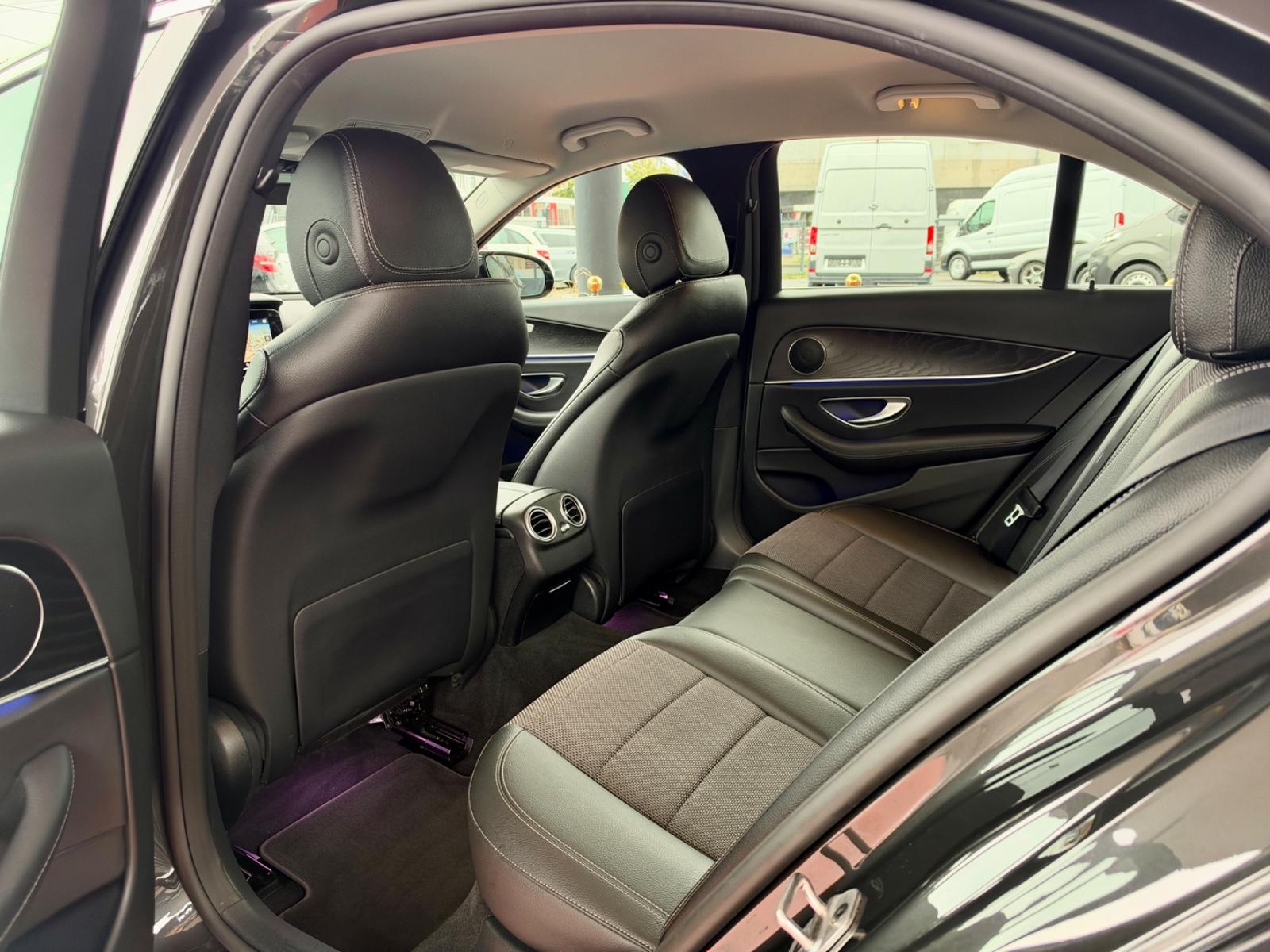 Mercedes-Benz E-Class E Limousine Navi LED Widescreen, миниатюра 27