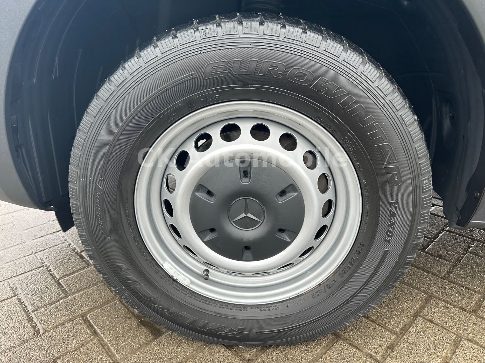 Fahrzeugabbildung Mercedes-Benz Sprinter III Mixto 319CDI V6 RWD /Autom./5 Sitze