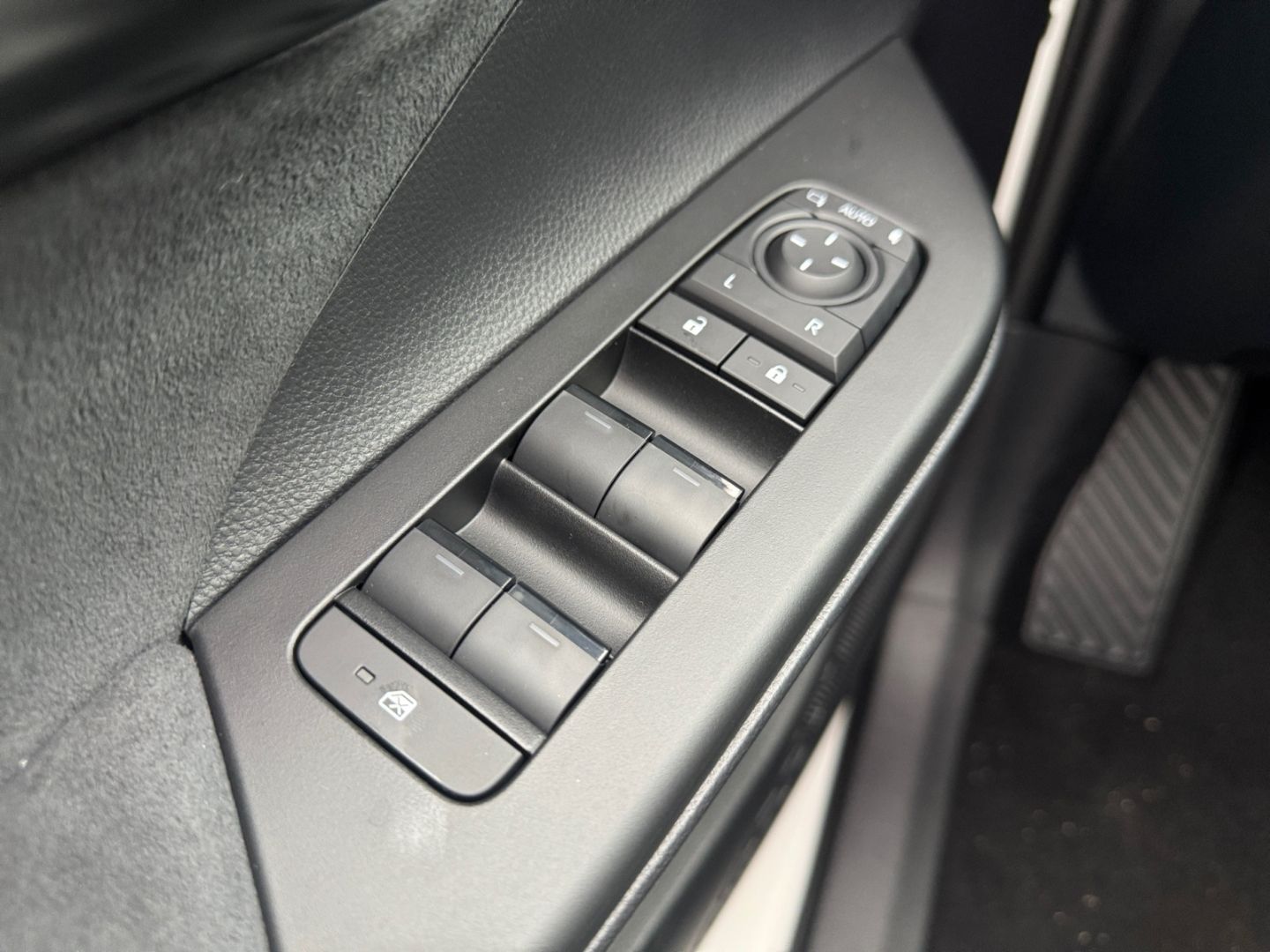 Toyota C-HR - Bild 22