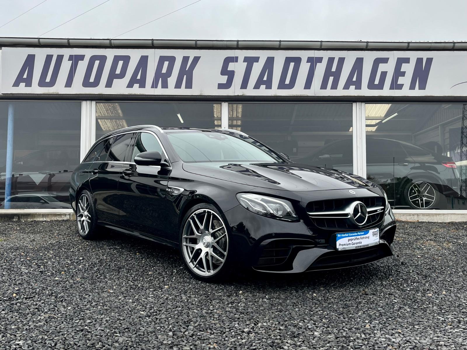 Mercedes-Benz E 63 AMG T 4Matic+ 20" / PANO / HUD / BURMESTER