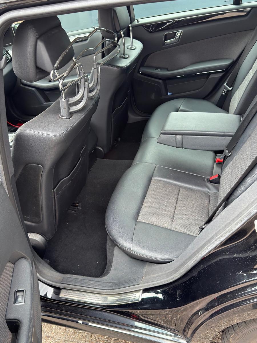 Mercedes-Benz E 220 CDI T BlueEFFICIENCY AVANTGARDE Tüv Neu