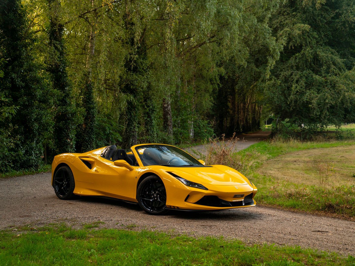 Ferrari F8 Spider 3.9 V8 HELE | Lift | JBL | Carbon inte imagem 3