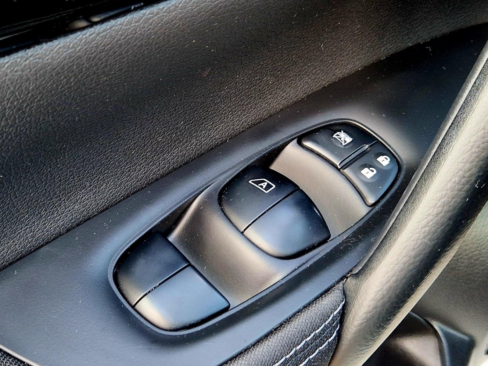 Nissan Qashqai N-Connecta (Automatik, Navi, Kamera)