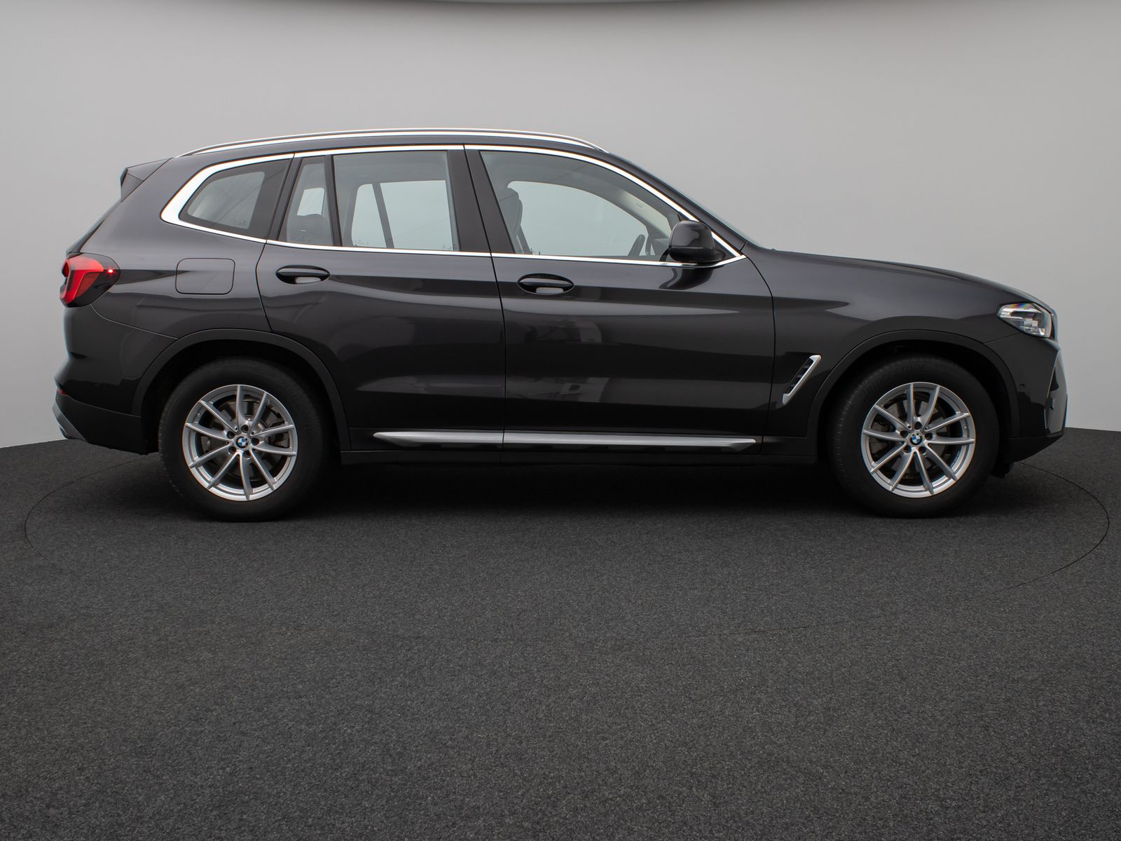 Fahrzeugabbildung BMW X3 xD20d Panorama Kamera DAB HiFi Komfort Alarm