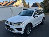 Volkswagen Touareg 3.0 V6 TDI R-Line Sportpaket 4Motion  - Volkswagen Touareg: V6 R Line TDI