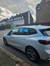 BMW 225 Active Tourer 225e Steptronic DCT xDrive - - BMW 225 Active Tourer in Duisburg