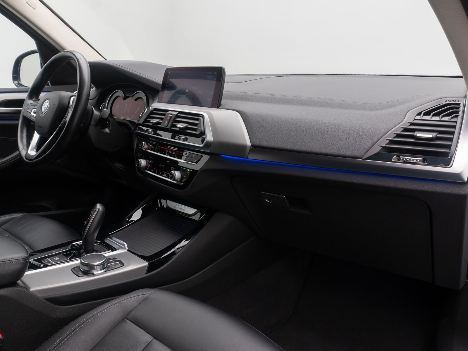 Fahrzeugabbildung BMW X3 xD20d Luxury Line Kamera AHK HUD Alarm 19Zoll