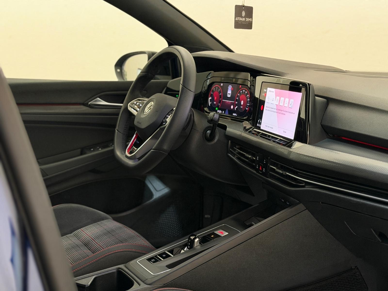 Volkswagen Golf VIII Lim. GTI DSG/SIDE/ACC/KAM/SHZ/KESSY, миниатюра 14