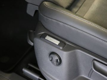 Volkswagen Caddy eHybrid DSG PanAmericana LED NAVI ACC AHK