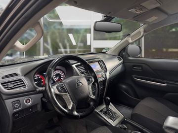 Mitsubishi L200 - 11