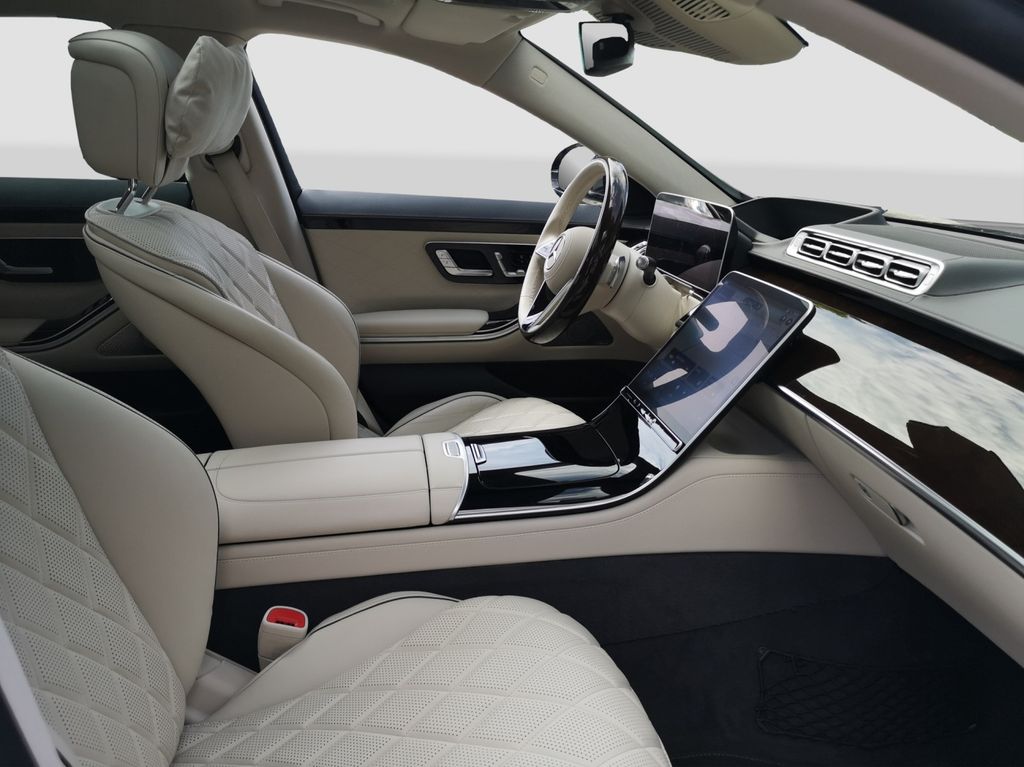 MERCEDES-BENZ S-Class 2022