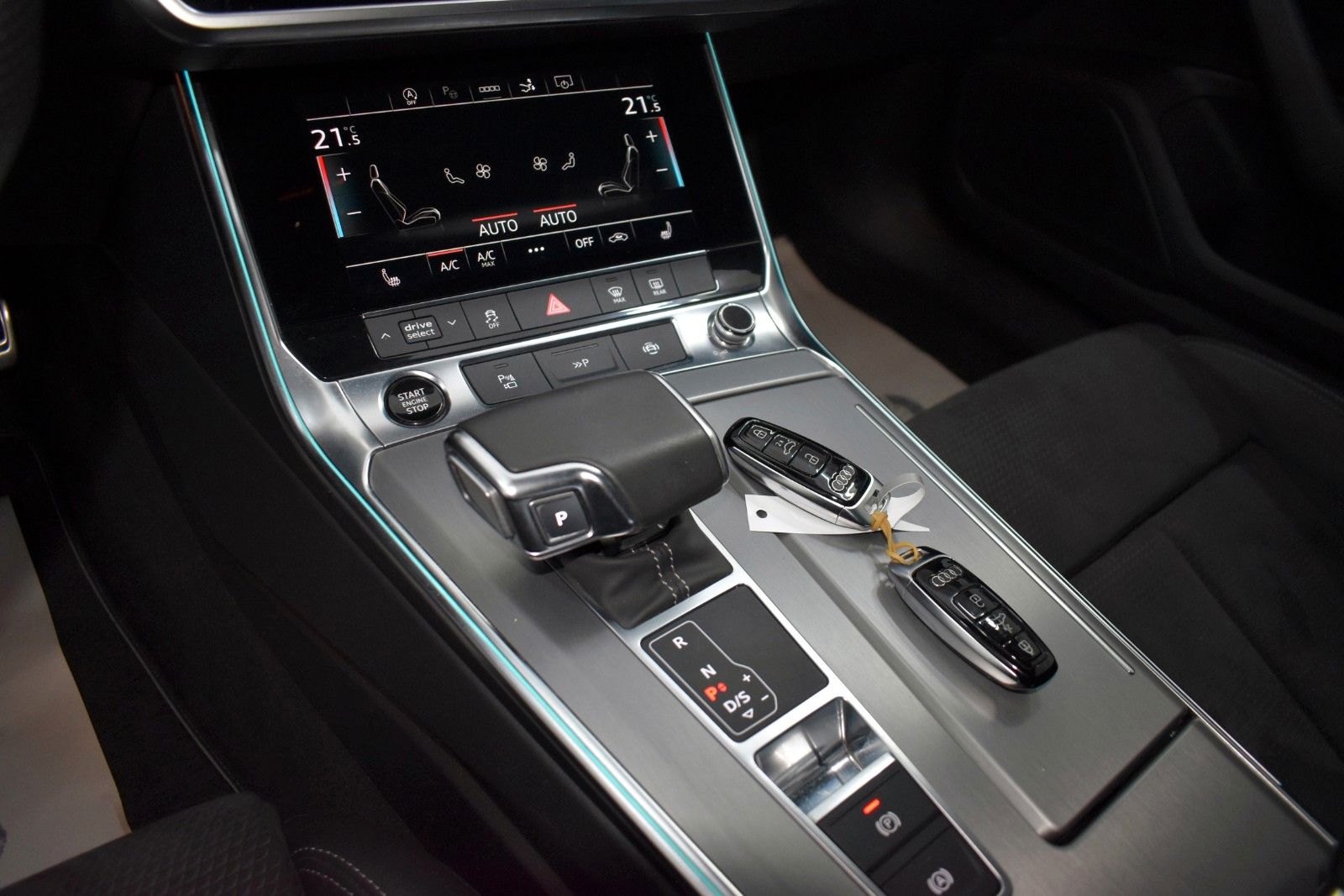 Fahrzeugabbildung Audi A7 SB 40 TDI quattro S Line Navi,LED,Panorama