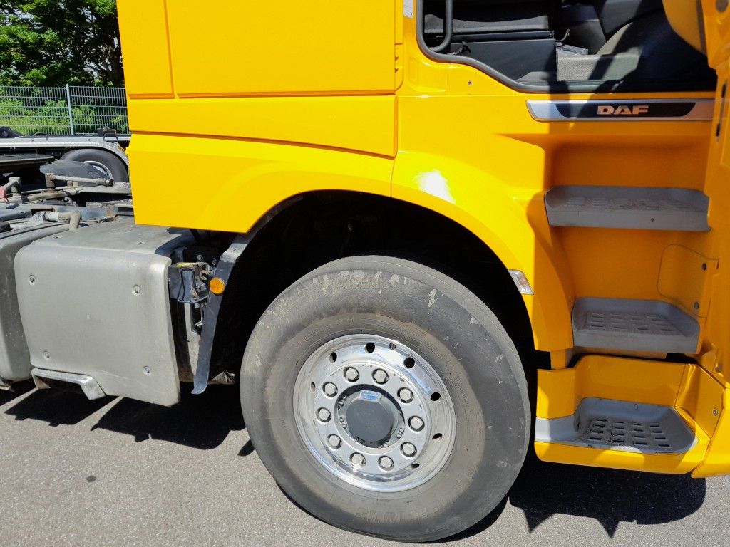 Fahrzeugabbildung DAF FT XF 530 SC PXP, 4x4, Kipphydraulik