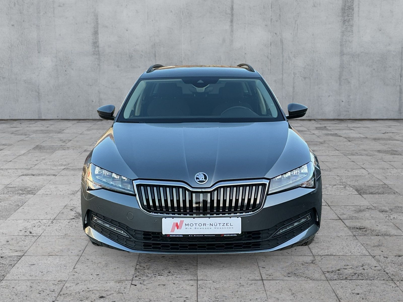 Skoda Superb - Bild 3