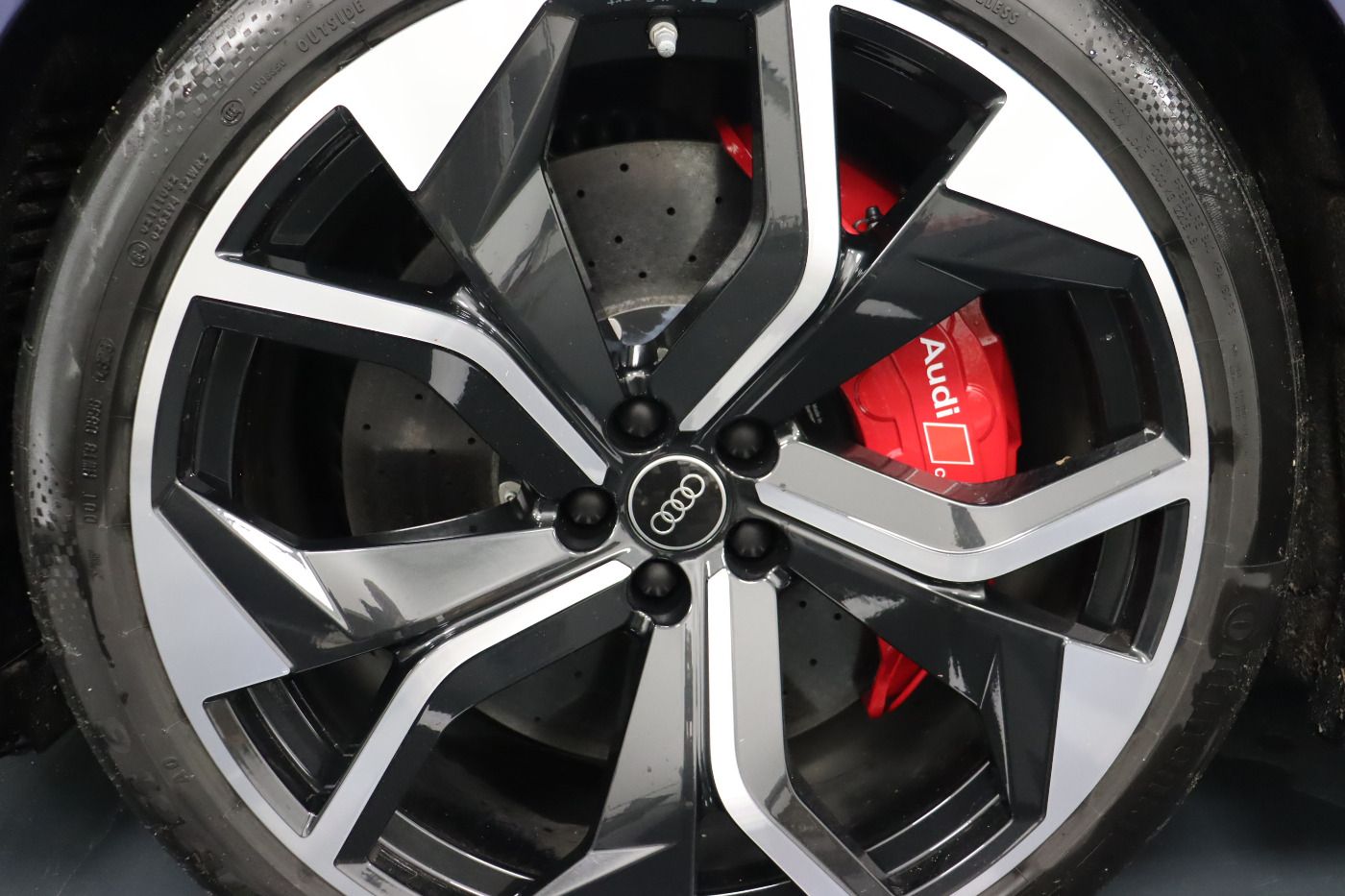 Audi RSQ8 - Bild 6