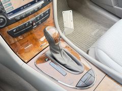 MERCEDES-BENZ E 350 Lim*NAVI*PDC*TEMP*SHZ*AUTOMATIK*2.HAND*AHK
