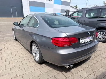 BMW 325 - 4