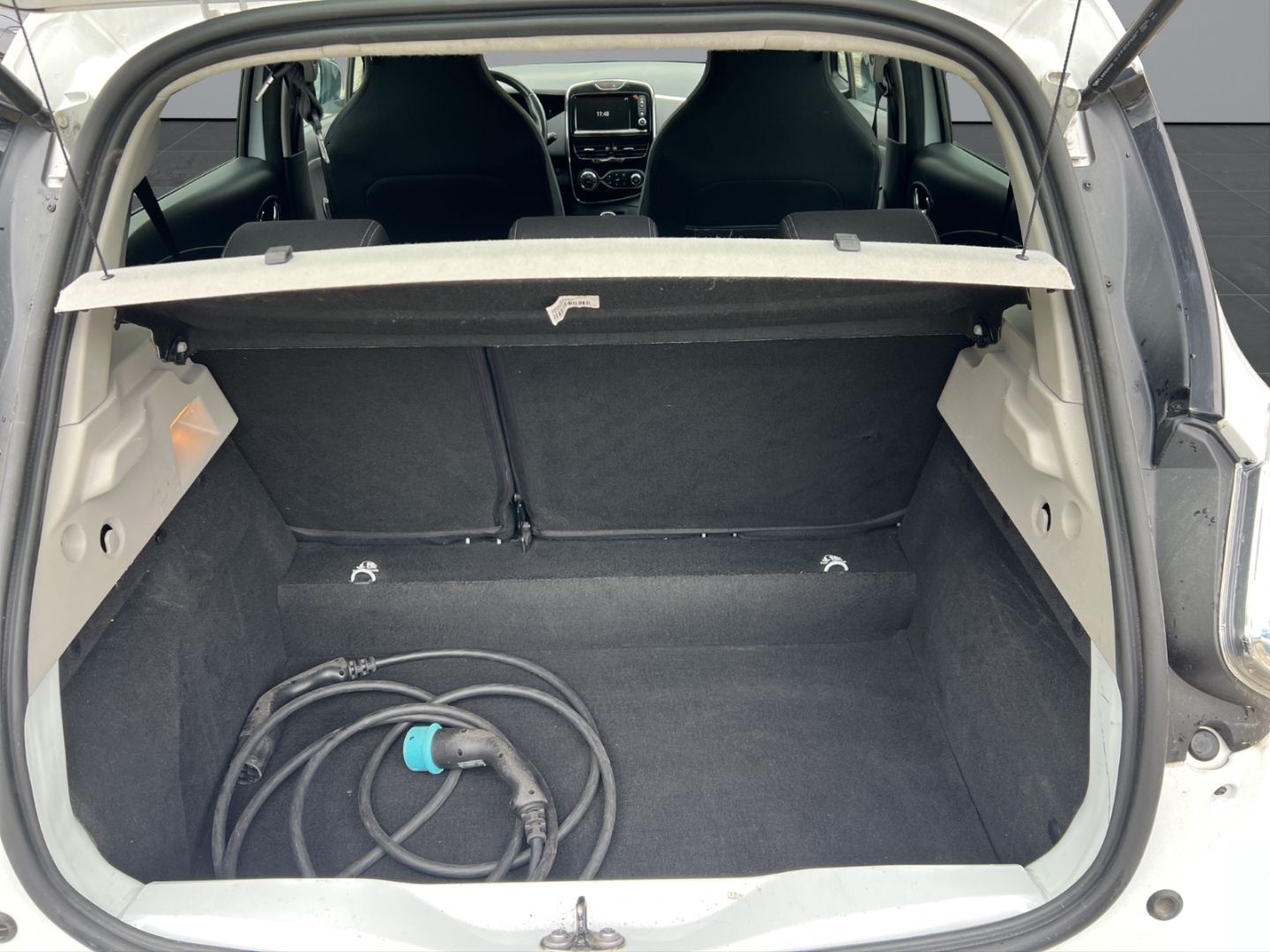 Fahrzeugabbildung Renault ZOE Life Limited R110 Z.E 40 Batterimiete Allwet
