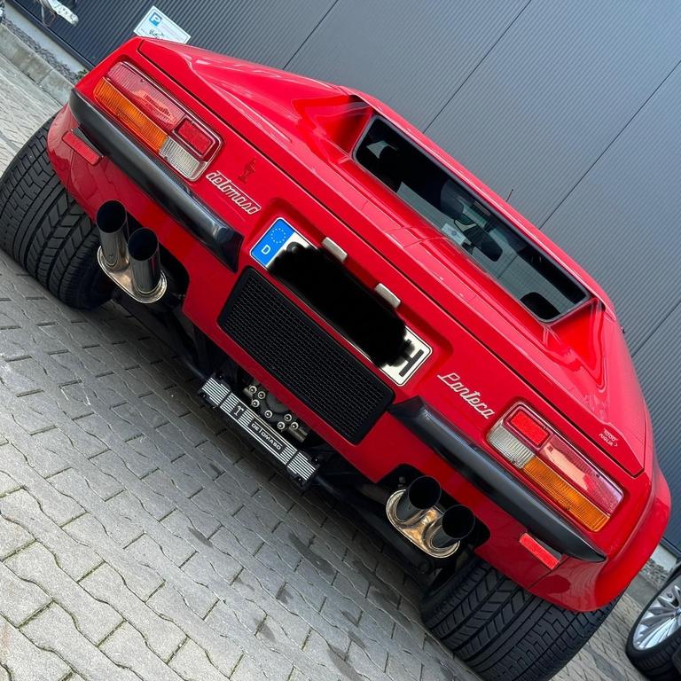 DeTomaso Pantera