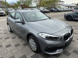 BMW 116d 7-Gang Steptronic Navi LIve Cockpit - BMW: Automatik, Gang