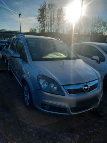 Opel Zafira ..7 Sitzer.