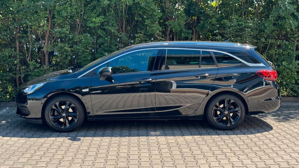Image of Opel Astra