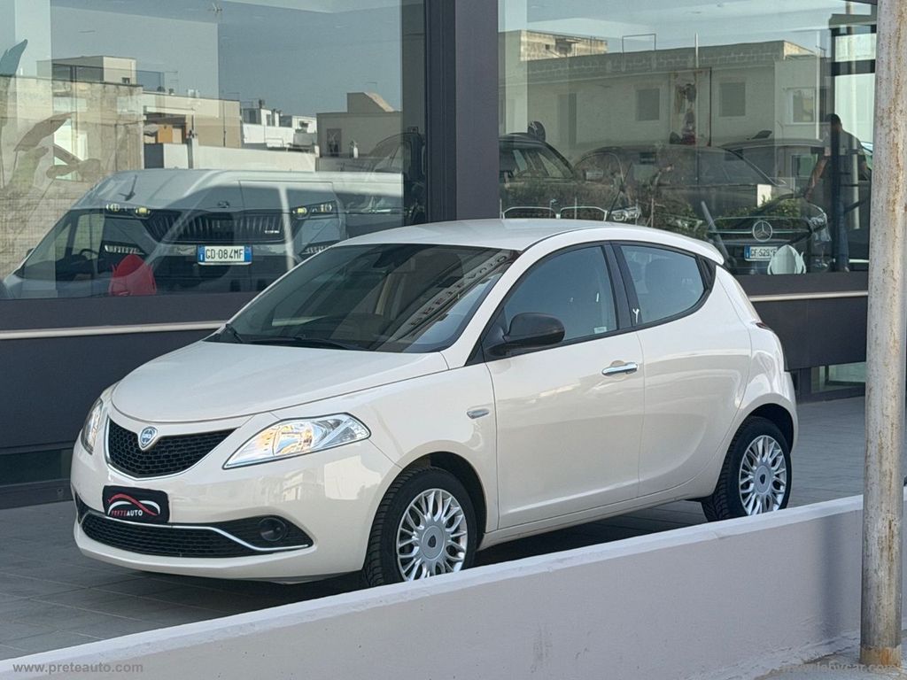 Image of Lancia Ypsilon