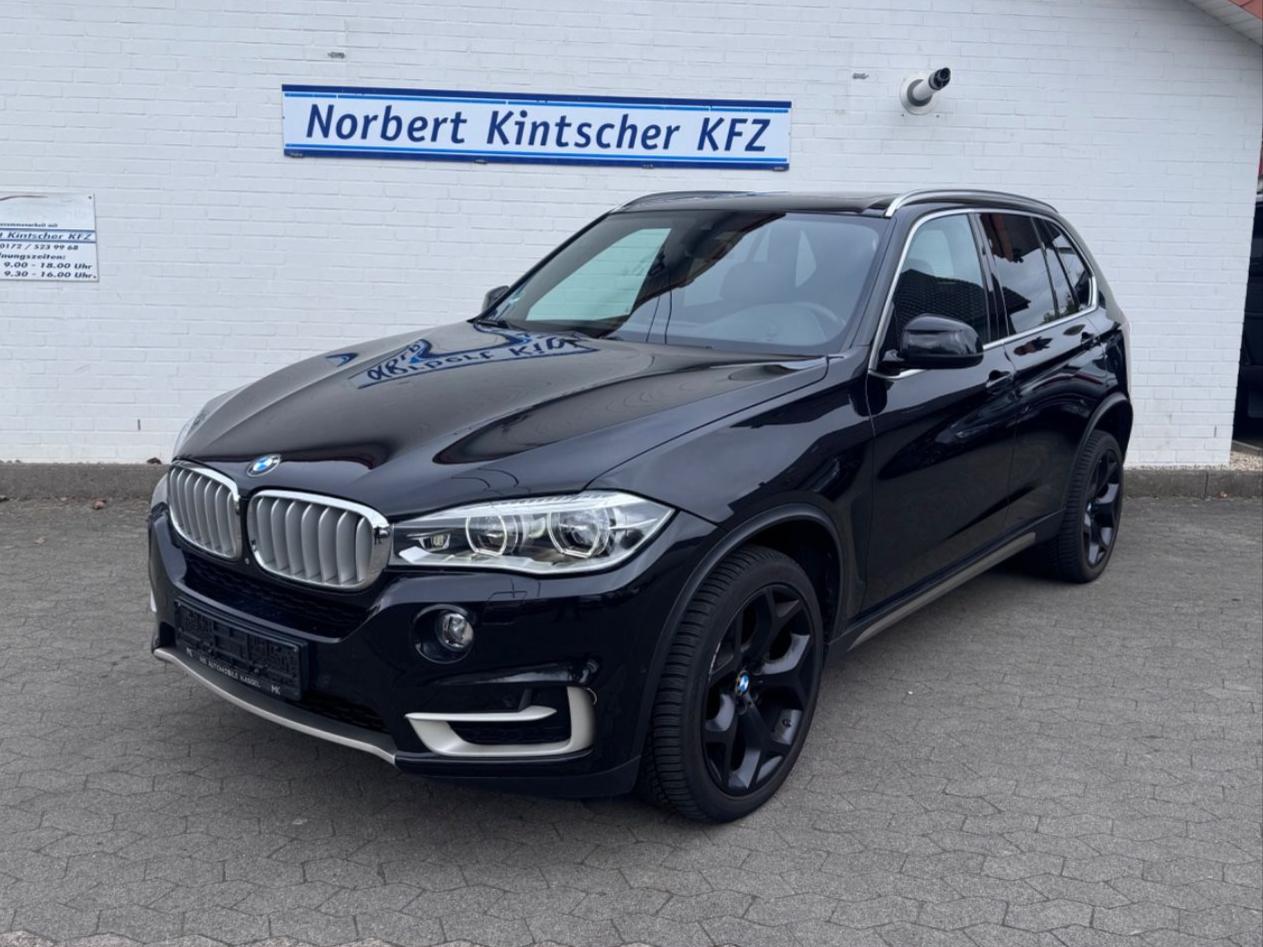 BMW X5 xDrive 40d Pano AHK Luft Standhzg Leder HuD
