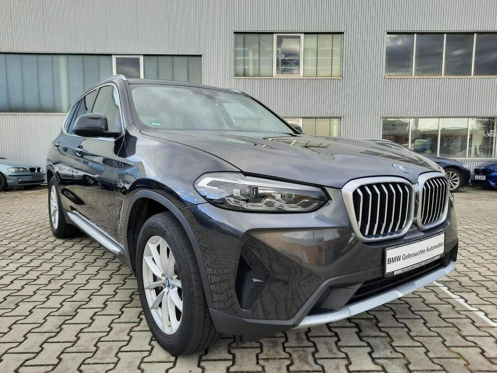 BMW X3 xDrive30e Aut.*Panoramadach*HUD*360 Kamera*Hi