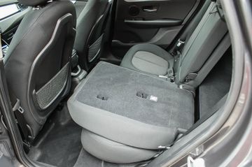 Fahrzeugabbildung BMW 218 Active Tourer Advantage ANHZV LED PARKASSIST