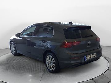 Volkswagen Golf VIII Life 1,5l TSI 116 PS 6-Gang