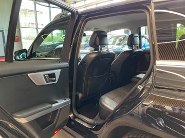 MYAUTOCENTER – Gebraucht- und Jahreswagen mit Werkstattservice in Pfaffenhofen Mercedes-Benz GLK 350 CDI 4Matic *NAVI*BI-XENON*SZHZ*PDC*TEMPO