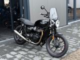 Triumph Street Twin 900 *Top Zustand*wenig Km* - TRIUMPH STREET TWIN
