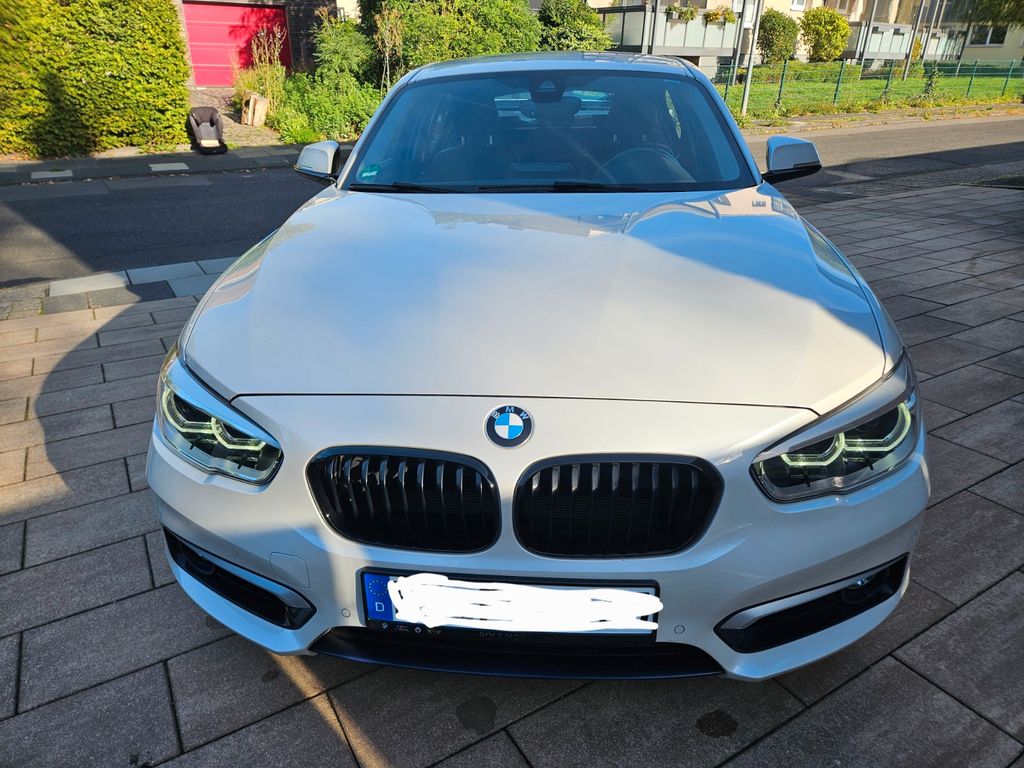 Image of BMW 120